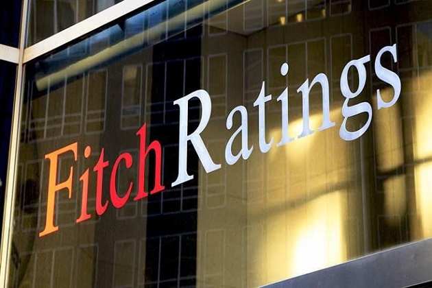 Рейтинговата агенция Fitch понижи във вторник най-високия кредитен рейтинг на